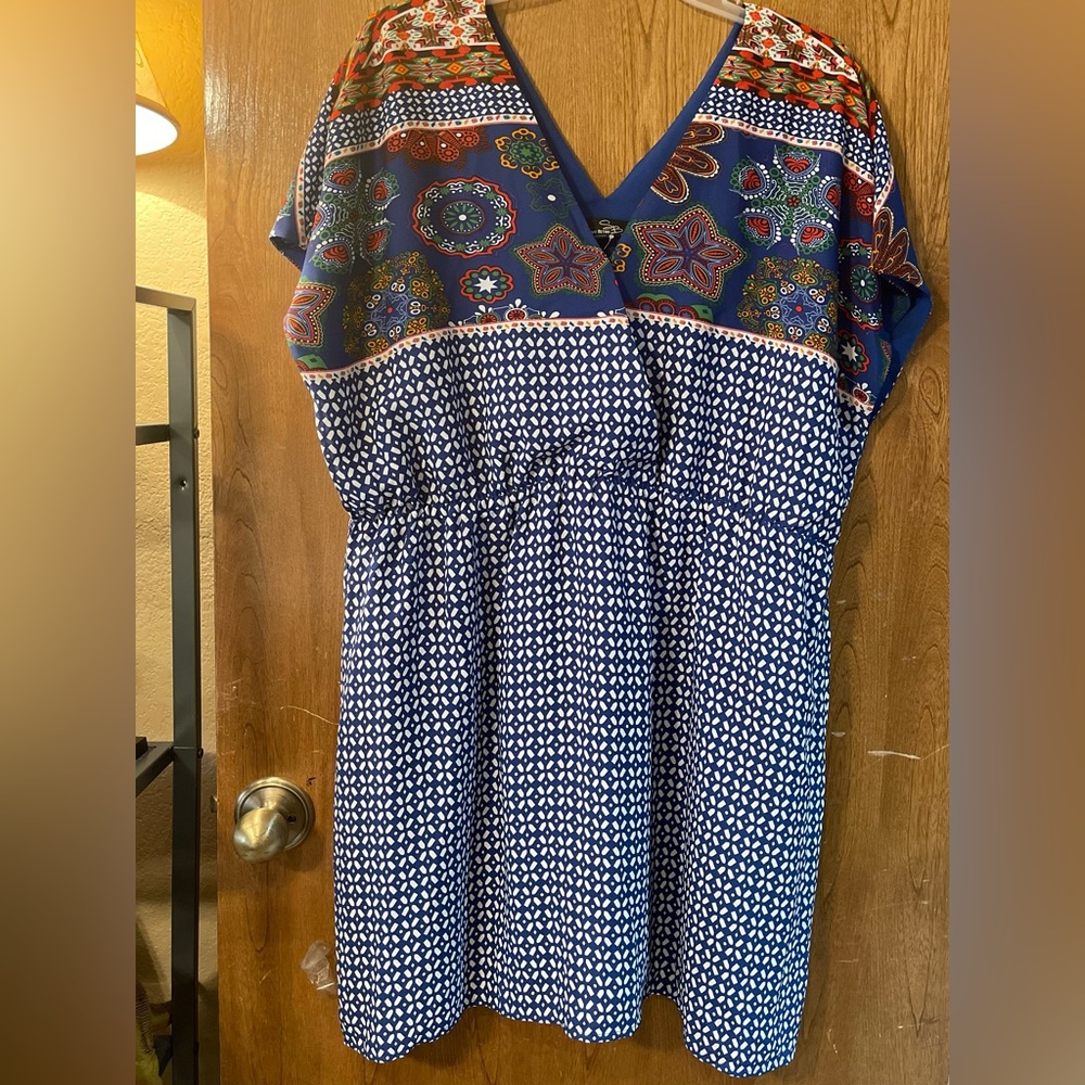 NWT Suzanne Betro Blue Print Dress - tag says 4X but wears more like a 3X